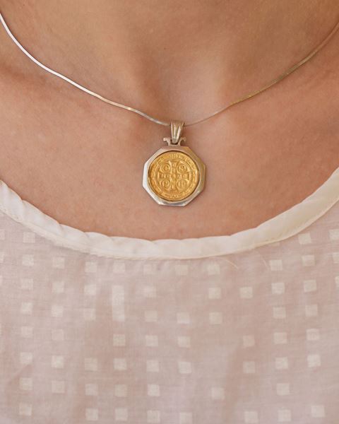 Imagen de Medalla Hexagonal San Benito