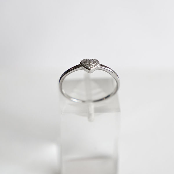 Imagen de Anillo corazón de zirconias