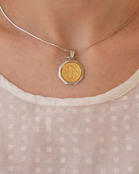 Imagen de Medalla Hexagonal San Benito