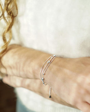 Imagen de Brazalete triple corazones